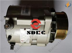 Laturi W11B-000-02 SDEC-moottoreille